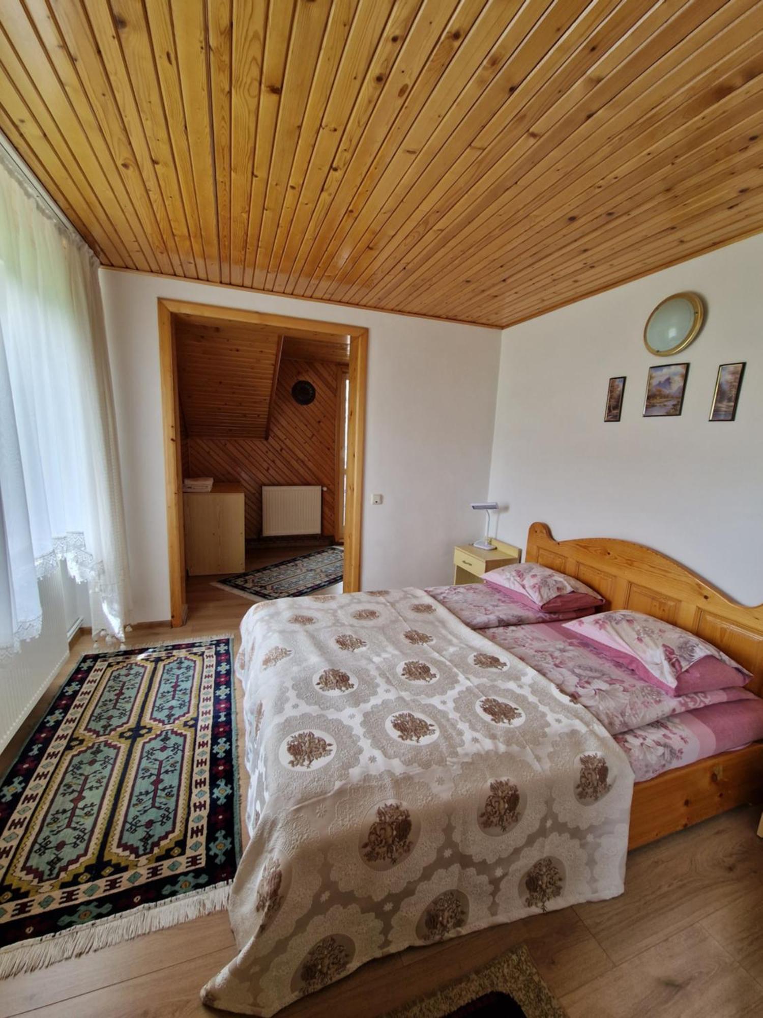 Отель Voro Mold Гура-Гуморулуй Экстерьер фото
